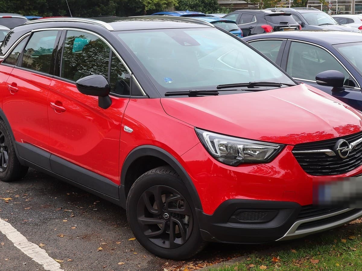 Opel Crossland — category SUV